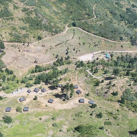 ホテル Mountain Eco Shelter 4 フンシャル エクステリア 写真