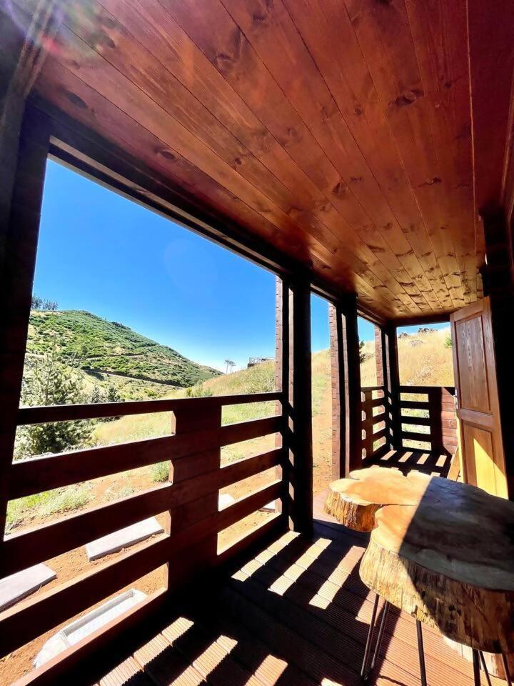 ホテル Mountain Eco Shelter 4 フンシャル エクステリア 写真