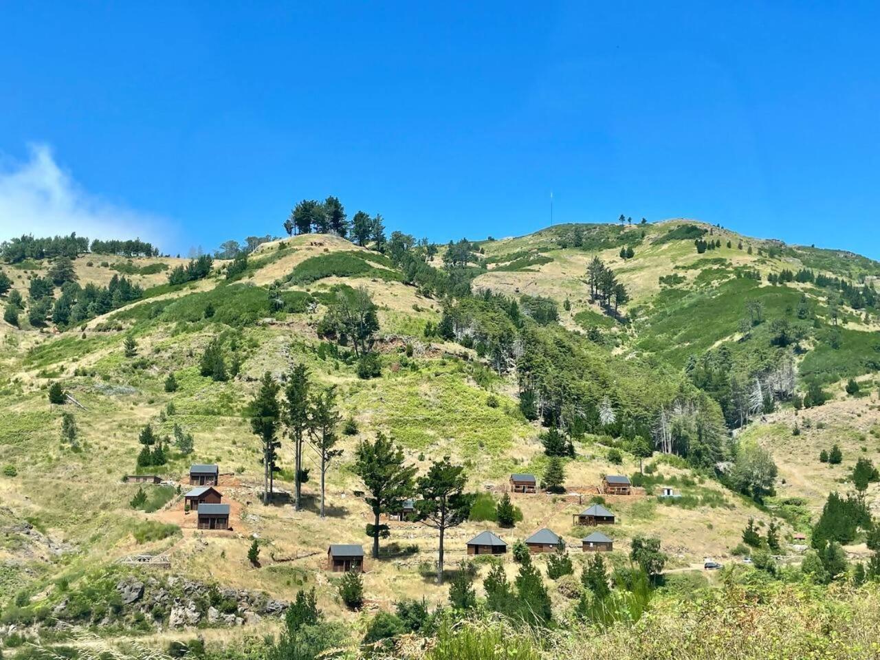 ホテル Mountain Eco Shelter 4 フンシャル エクステリア 写真